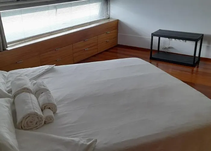 Stunning 2 Double Bedroom Designer House.